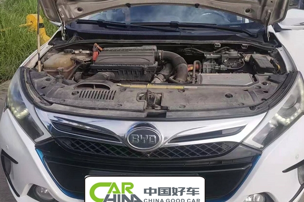 比亚迪 秦 BYD7150WTHEV3 2015款 自动版