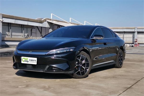 比亚迪 汉 2022款 EV 创世版 715KM前驱旗舰型