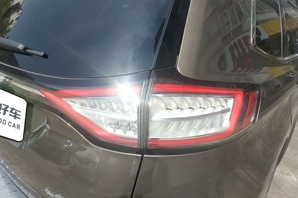 丰田 皇冠 2017款 2.0T 运动版