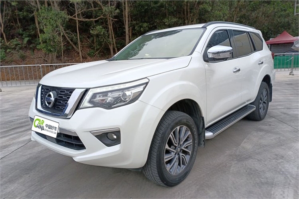 日产 途达 2020款 2.5L 自动四驱旗舰版