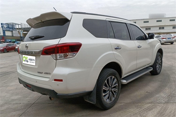 日产 途达 2020款 2.5L 自动四驱旗舰版