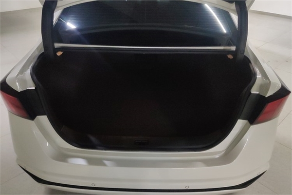 丰田 RAV4 2019款 2.0L CVT两驱风尚X限量版