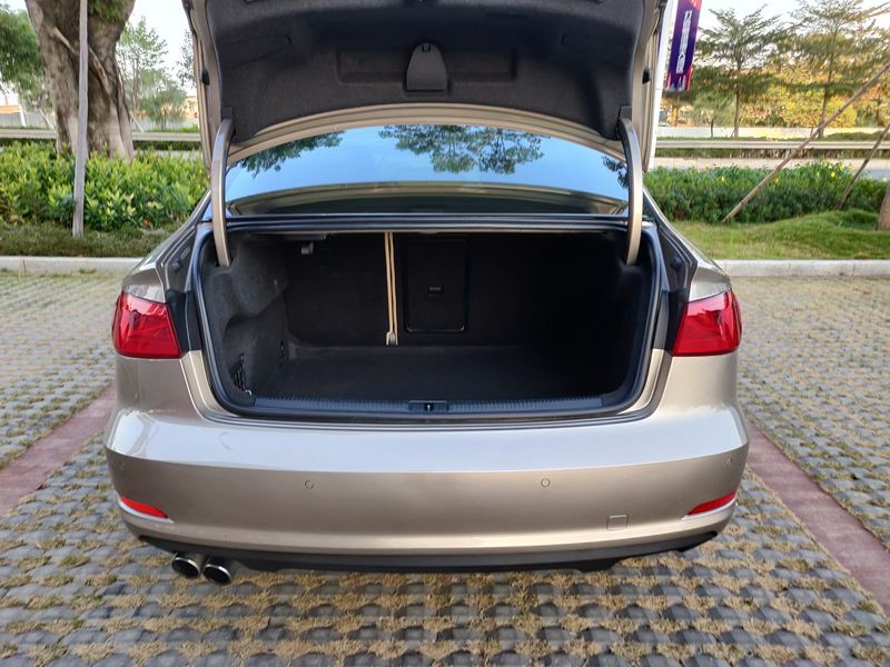奥迪A3 2016款 1.4T Limousine35 TF