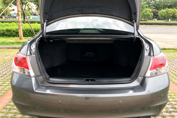 本田雅阁 2012款 2.4L SE