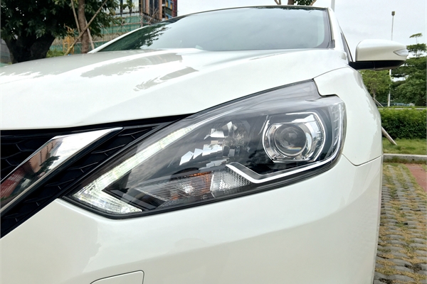 日产轩逸 2018款 1.6L XV CVT尊享版