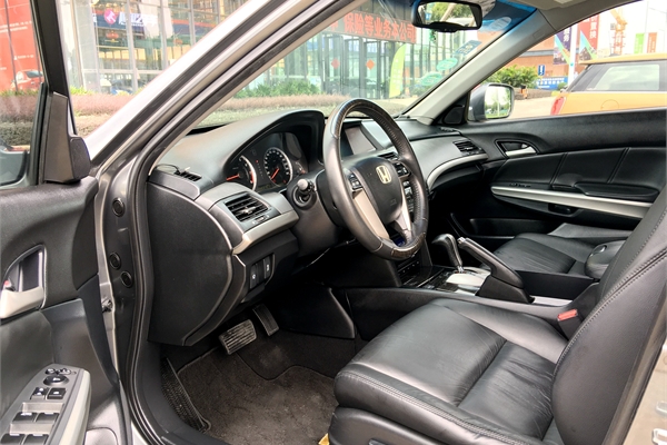 本田雅阁 2012款 2.4L SE
