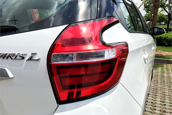 丰田YARiS 致炫