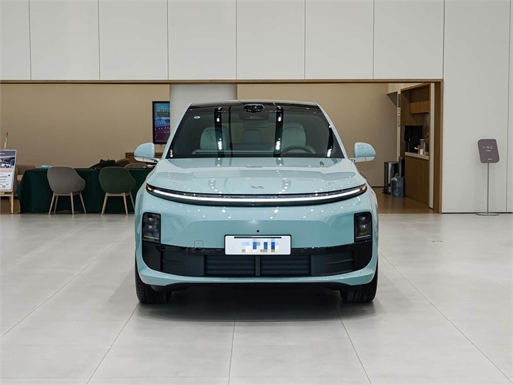Li Auto 2026 L6 Pro Edition