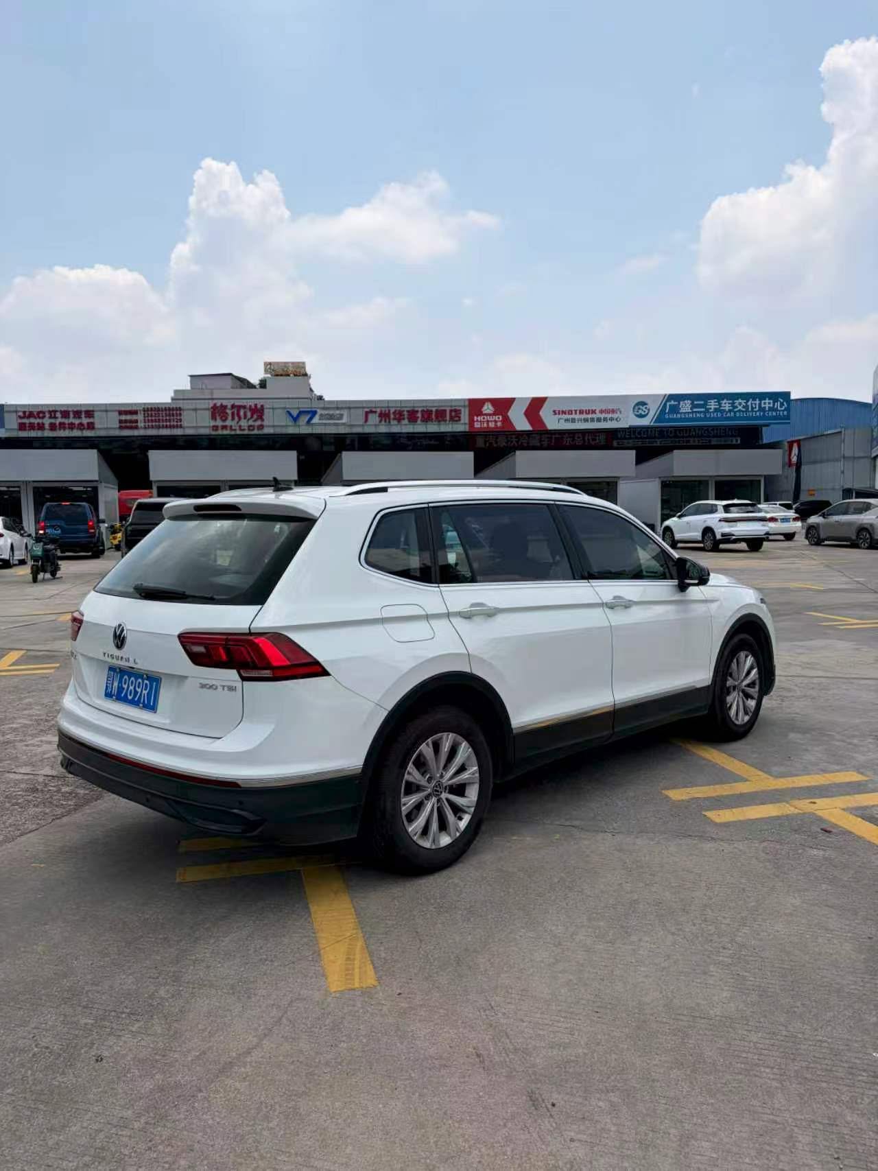 Volkswagen Tiguan L 2024 1.5T 4